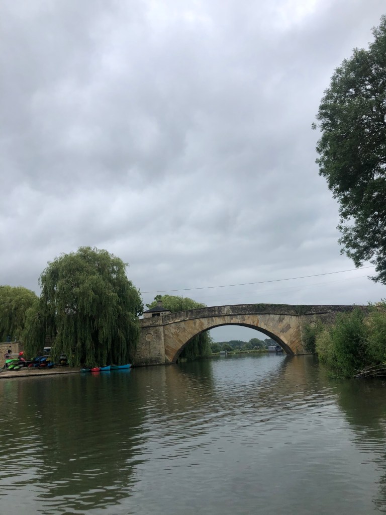 Halfpenny bridge on The River Thames, Lechlade